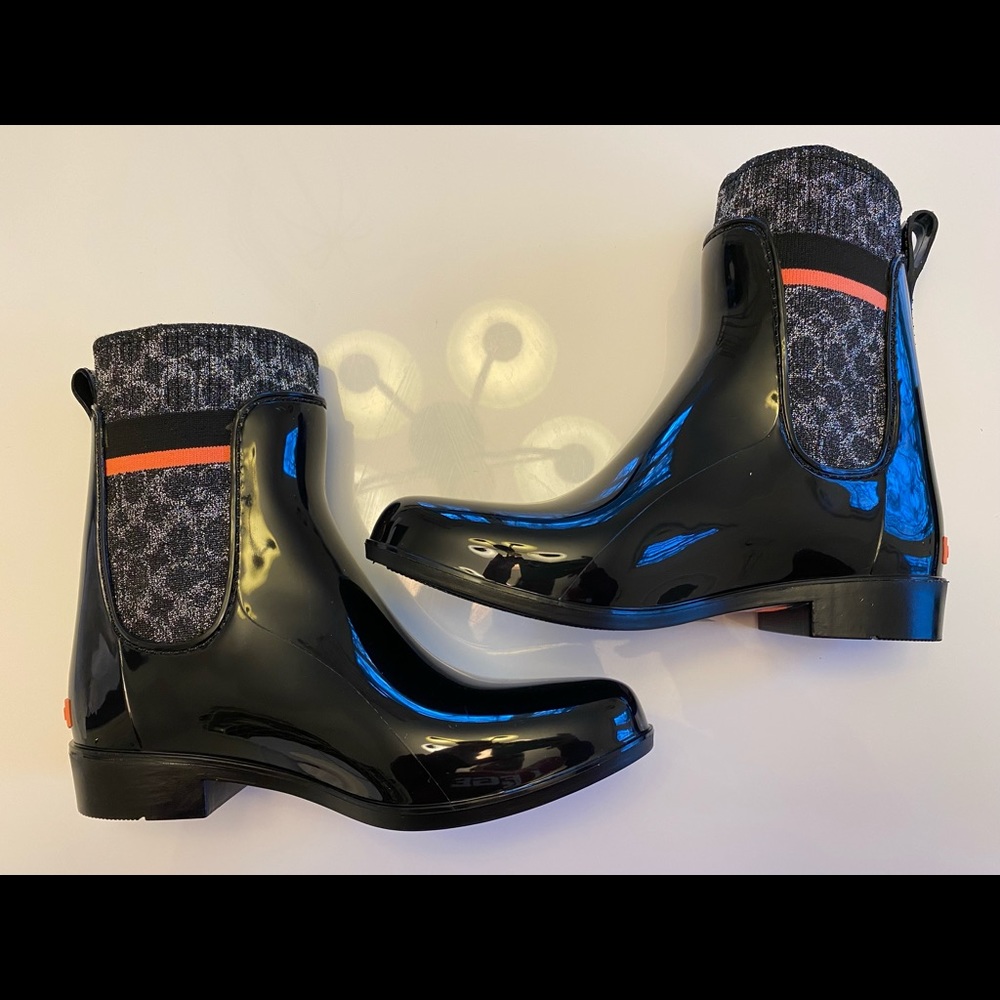 NWT Coach Rivington Rain Boots Women’s Size 5 Black - Picture 3 of 12